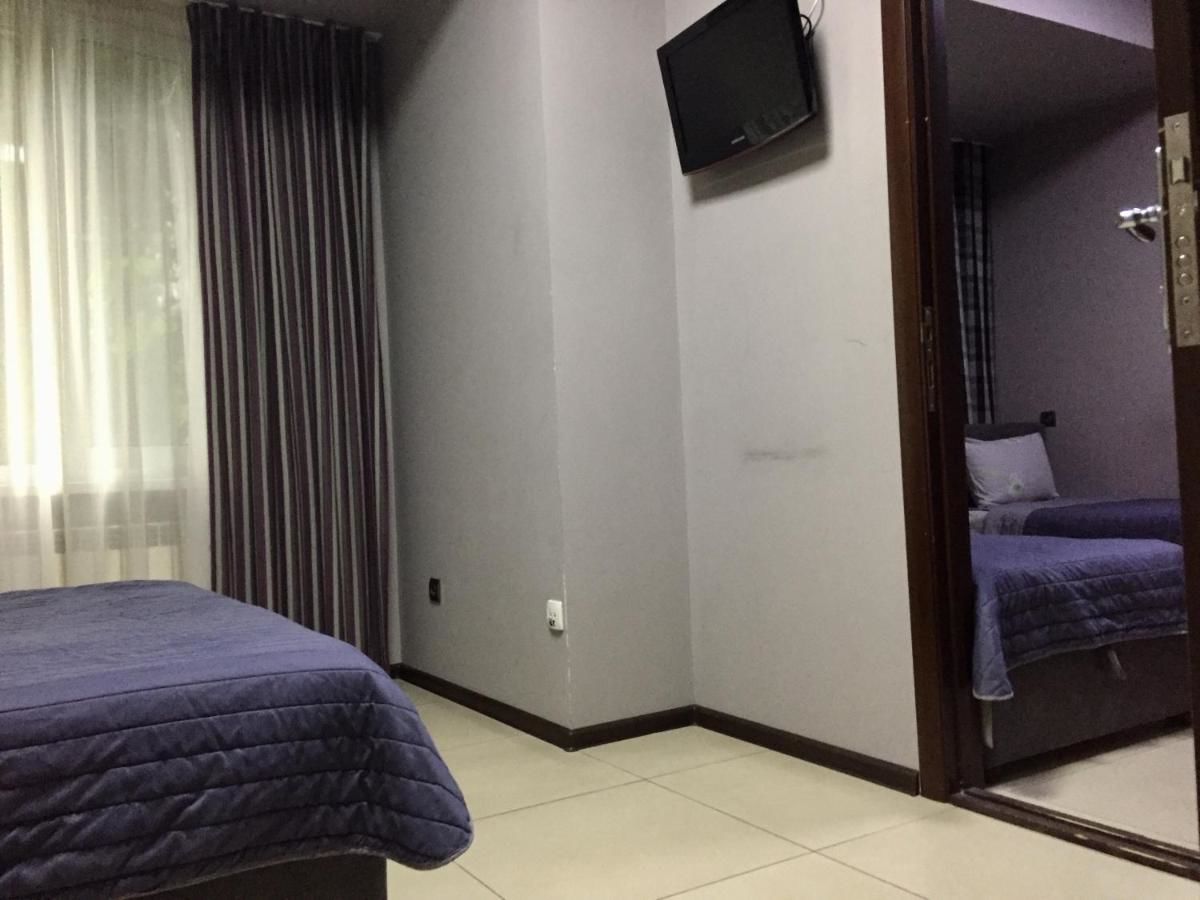 Отель Westend Hotel Kyiv Киев