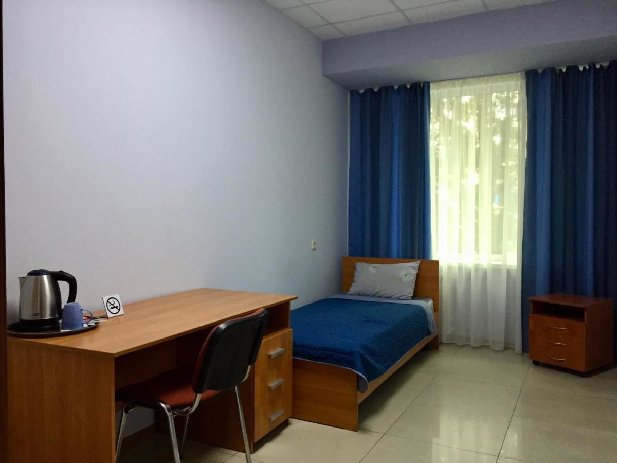 Отель Westend Hotel Kyiv Киев